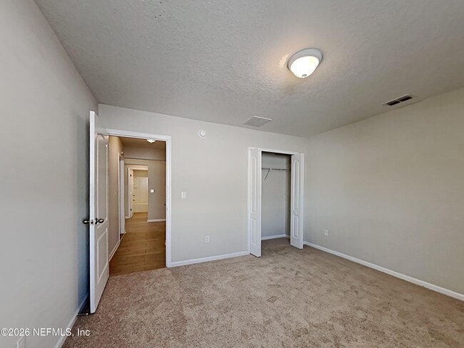 Building Photo - 15662 Chir Pine Dr
