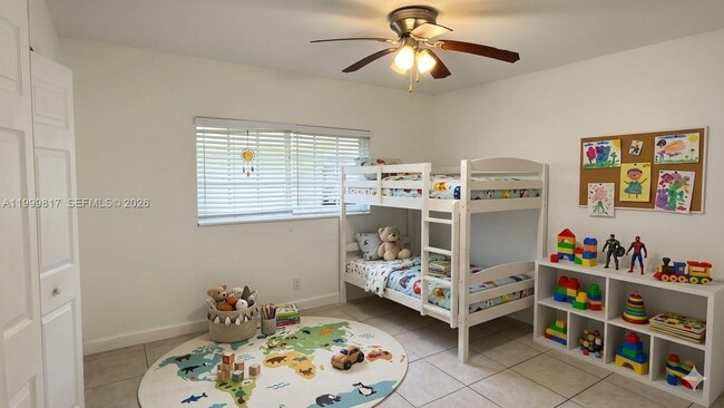Building Photo - 403 SW 148th Ave