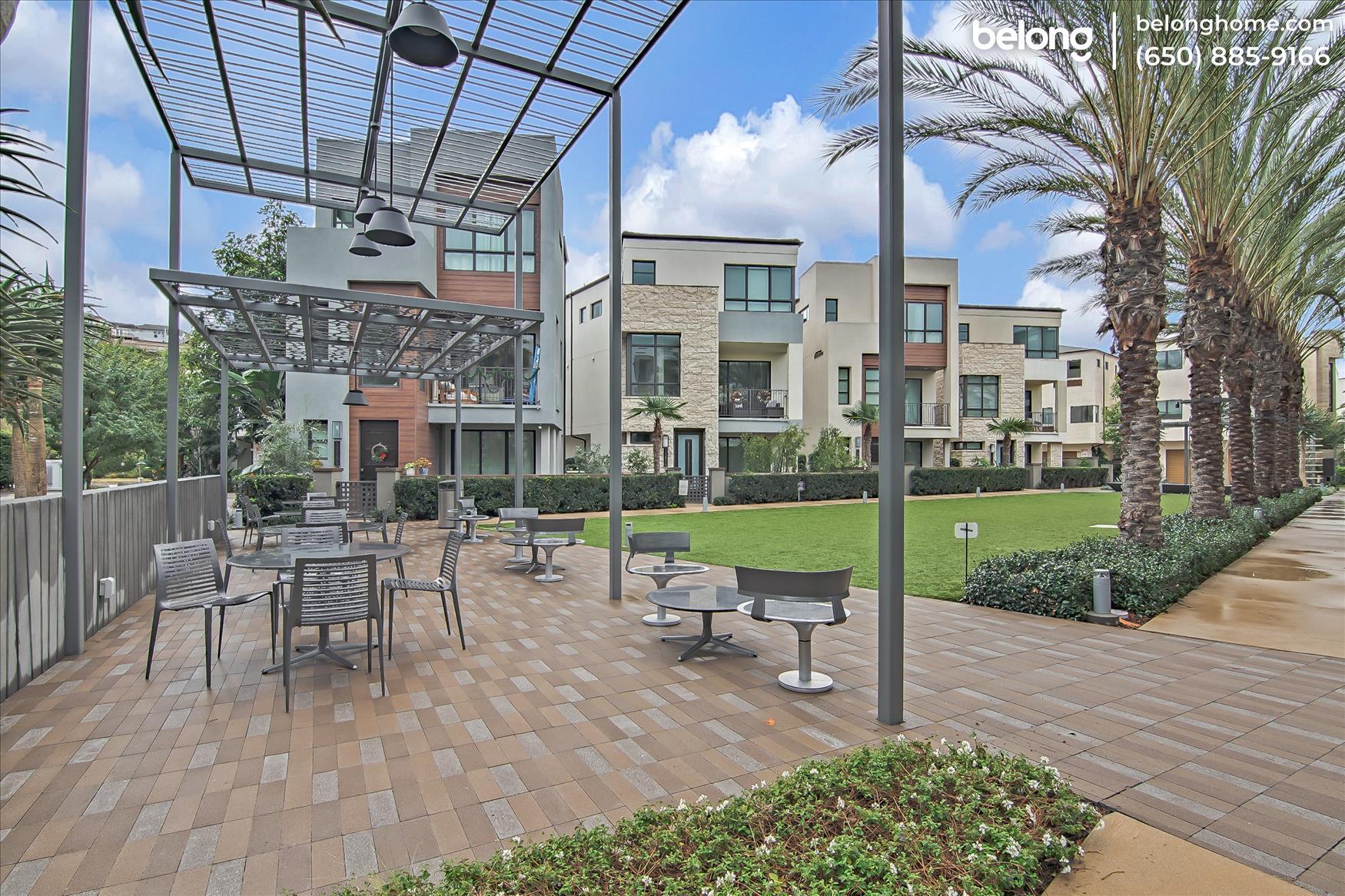 Building Photo - 12655 Bluff Creek Dr