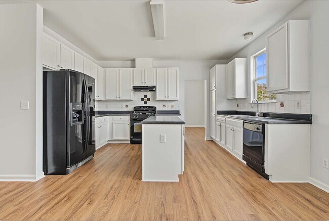 Building Photo - Four-Bedroom Home in Knightdale