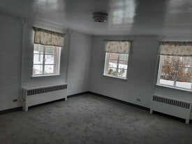 Building Photo - 1701 Rugby Ave