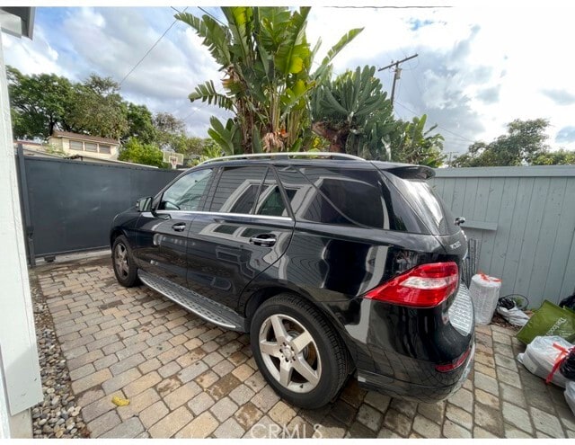 Building Photo - 212 N Cornell Ave