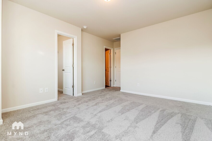 Building Photo - 2 Palmetto Breeze Cir
