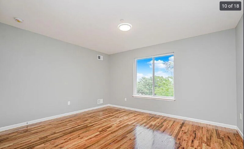 Building Photo - 31 Cunard Ave