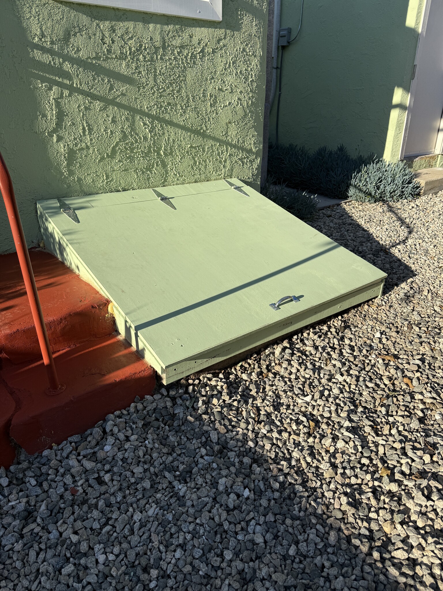 Building Photo - 3321 1/2 Alice St