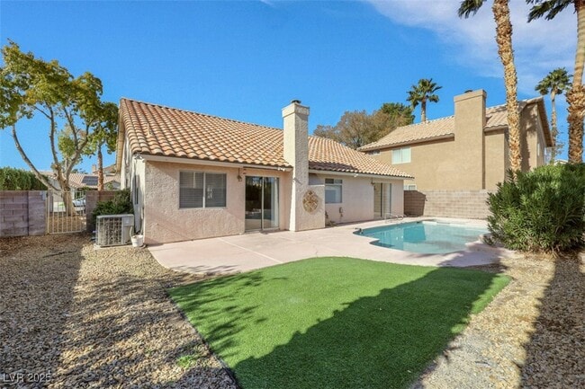 Building Photo - 234 Innsdale Ct