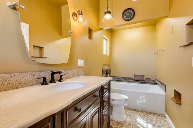 Building Photo - Updated Mediterranean-Style Home with Priv...