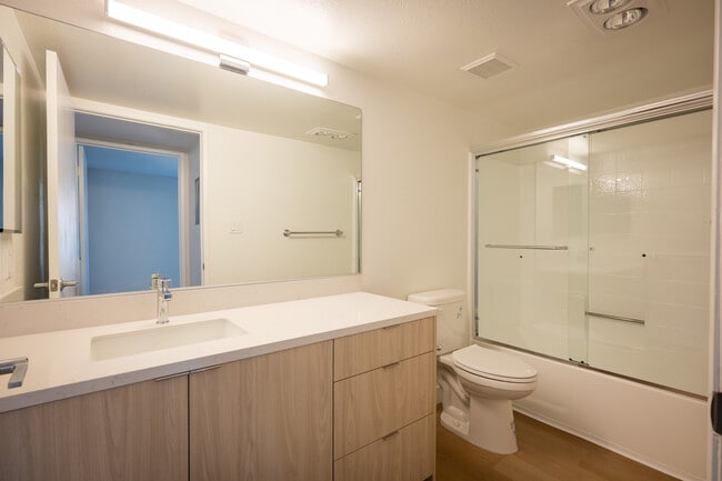 Unit 103 Bathroom - IMT Hoffman
