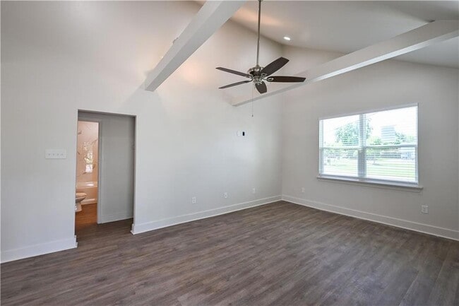 Building Photo - 401 Nursery Ave