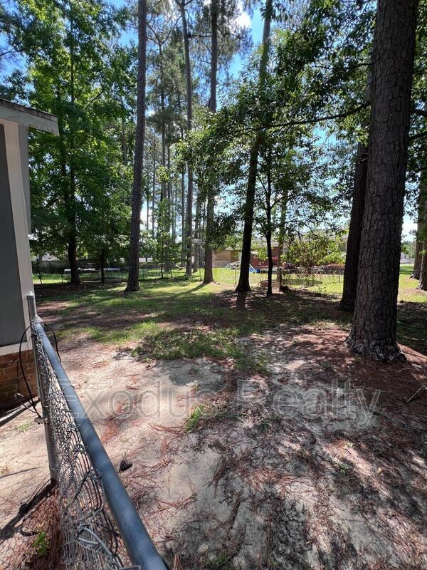 Building Photo - 157 Maranatha Cir