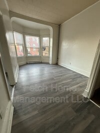 Building Photo - 347 S George St