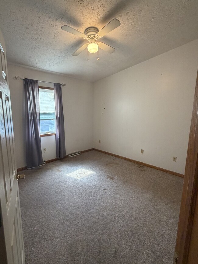 Building Photo - 50 N Kimberly Ave