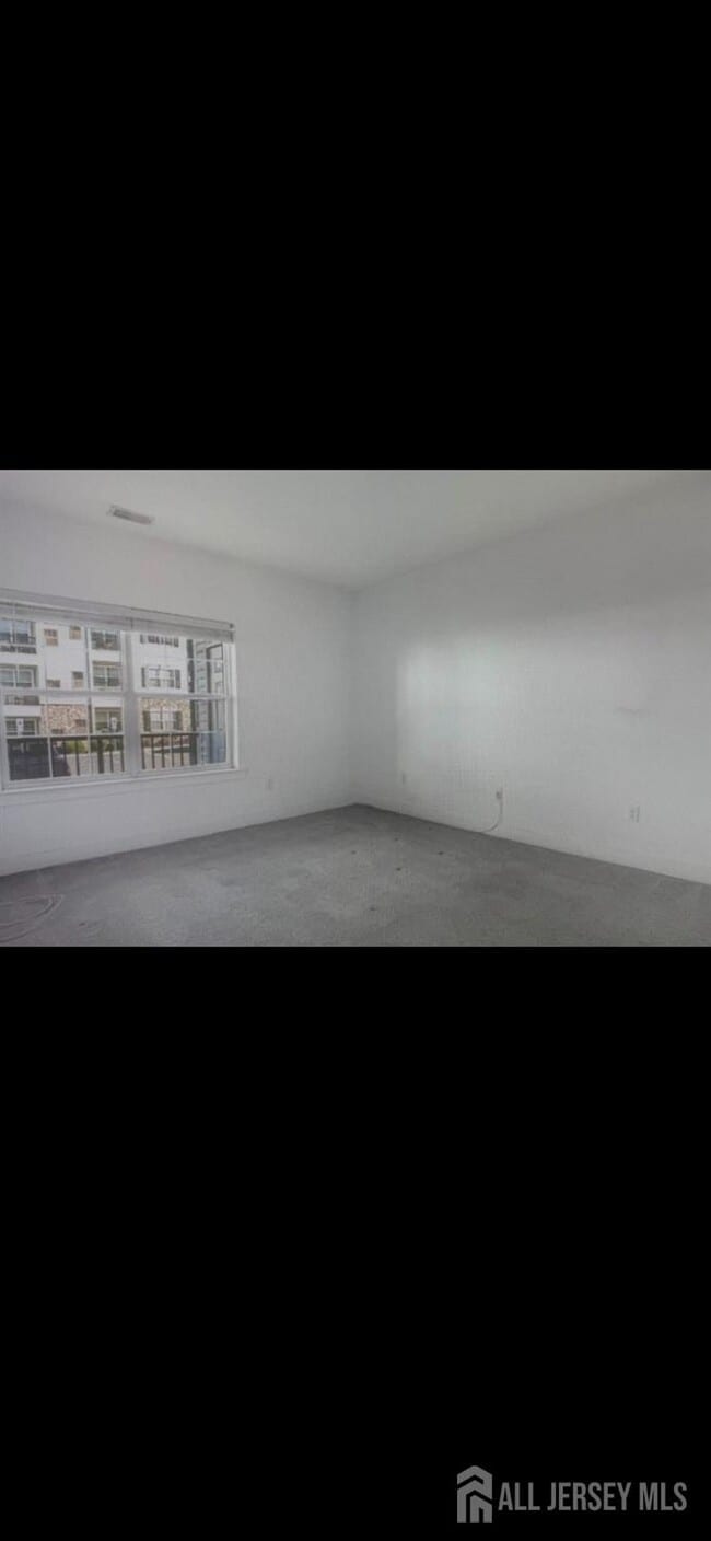 Building Photo - 714 Stiller Ln