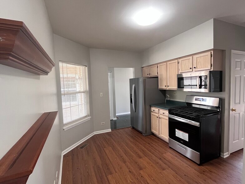 Kitchen - 13270 W Heiden Cir