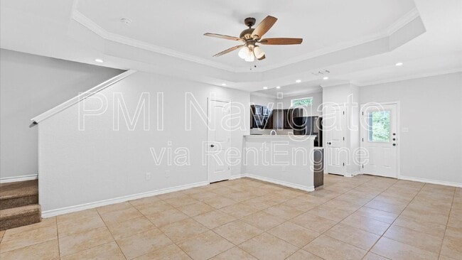 Building Photo - 6962 Lakeview Dr.