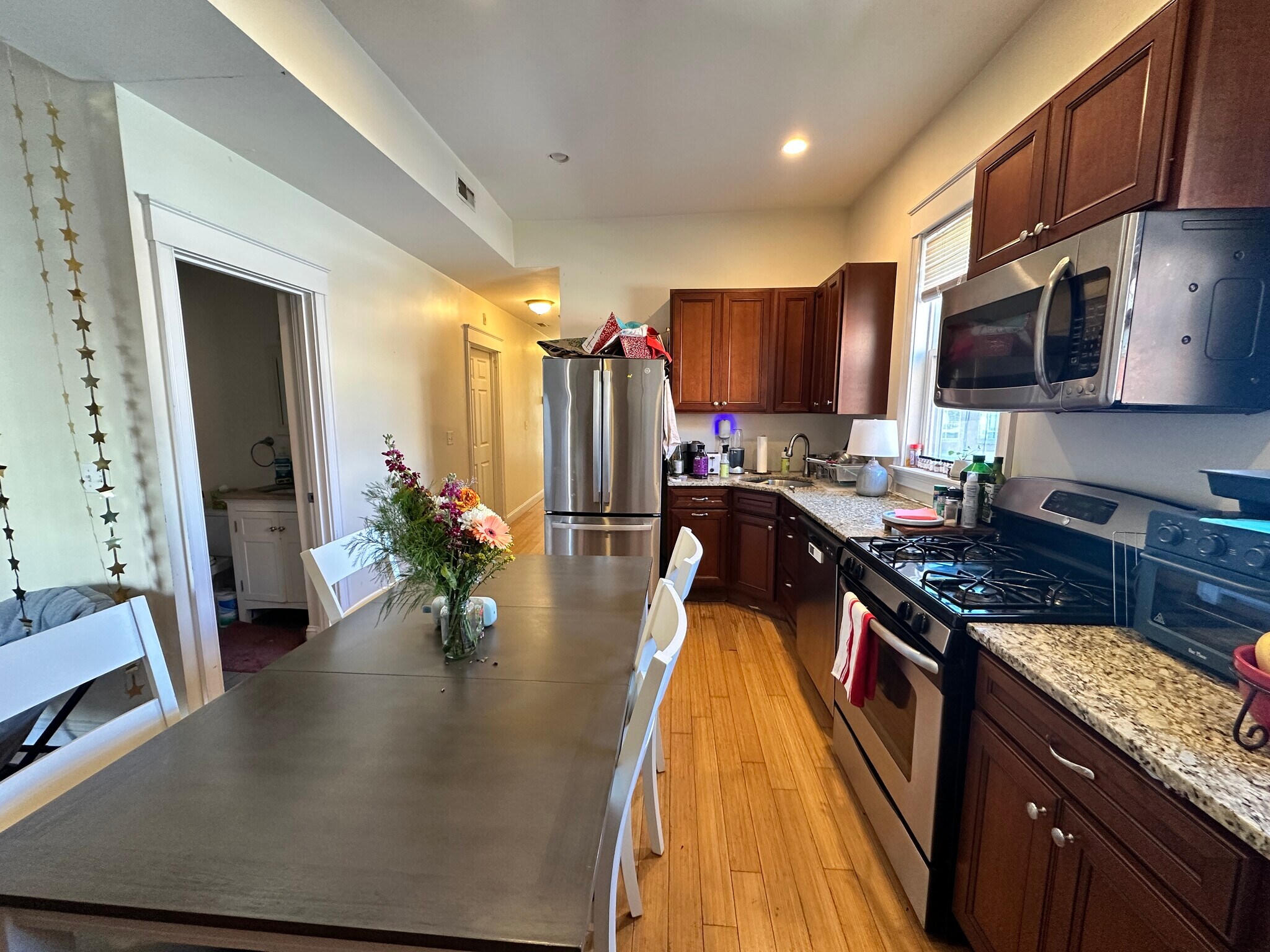 Building Photo - 1625 Tremont St