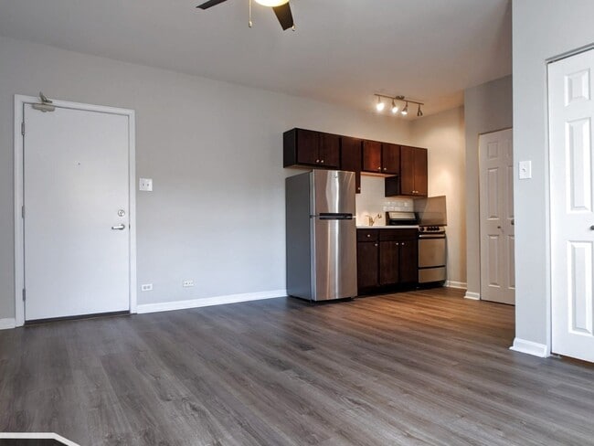 Building Photo - 1627 N Humboldt Blvd