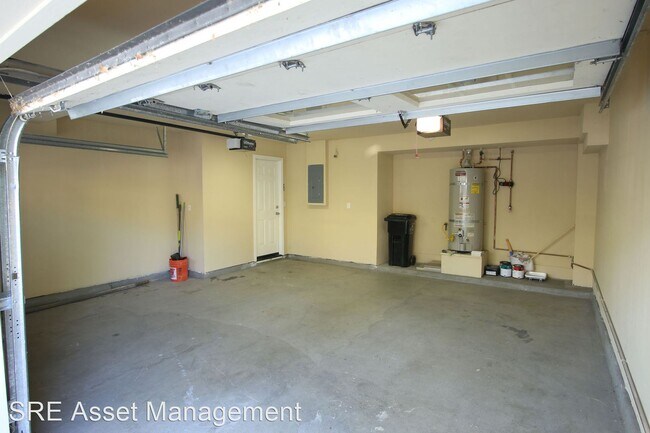 Building Photo - 4 br, 4 bath House - 232 Meadow Pine Pl