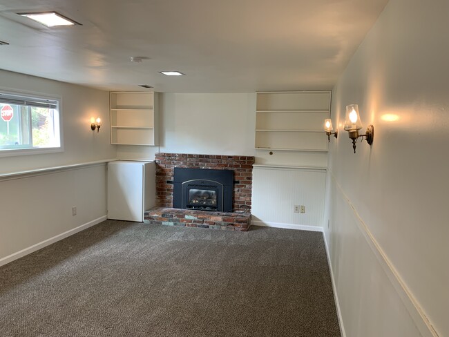 Building Photo - 4903 S Madelia St