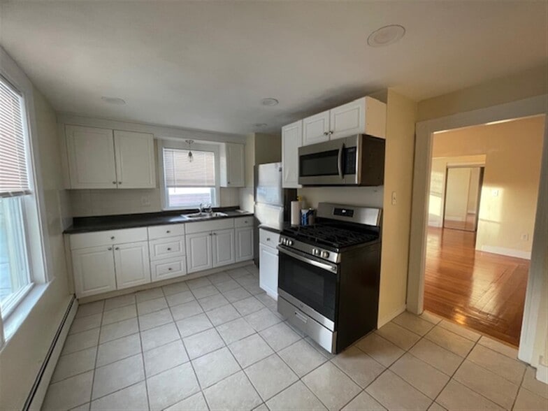 Building Photo - 251 Central Ave