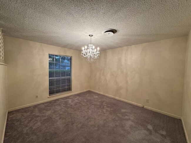 Building Photo - 4-Bedroom House for Rent in Killeen