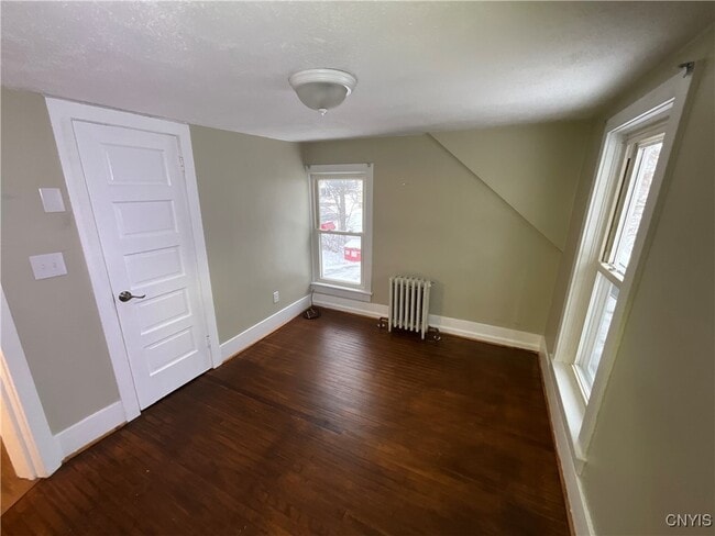 Building Photo - 127 Winslow St