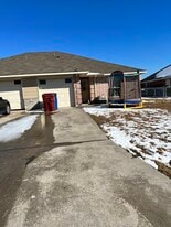 Building Photo - 1179 Greywood Dr