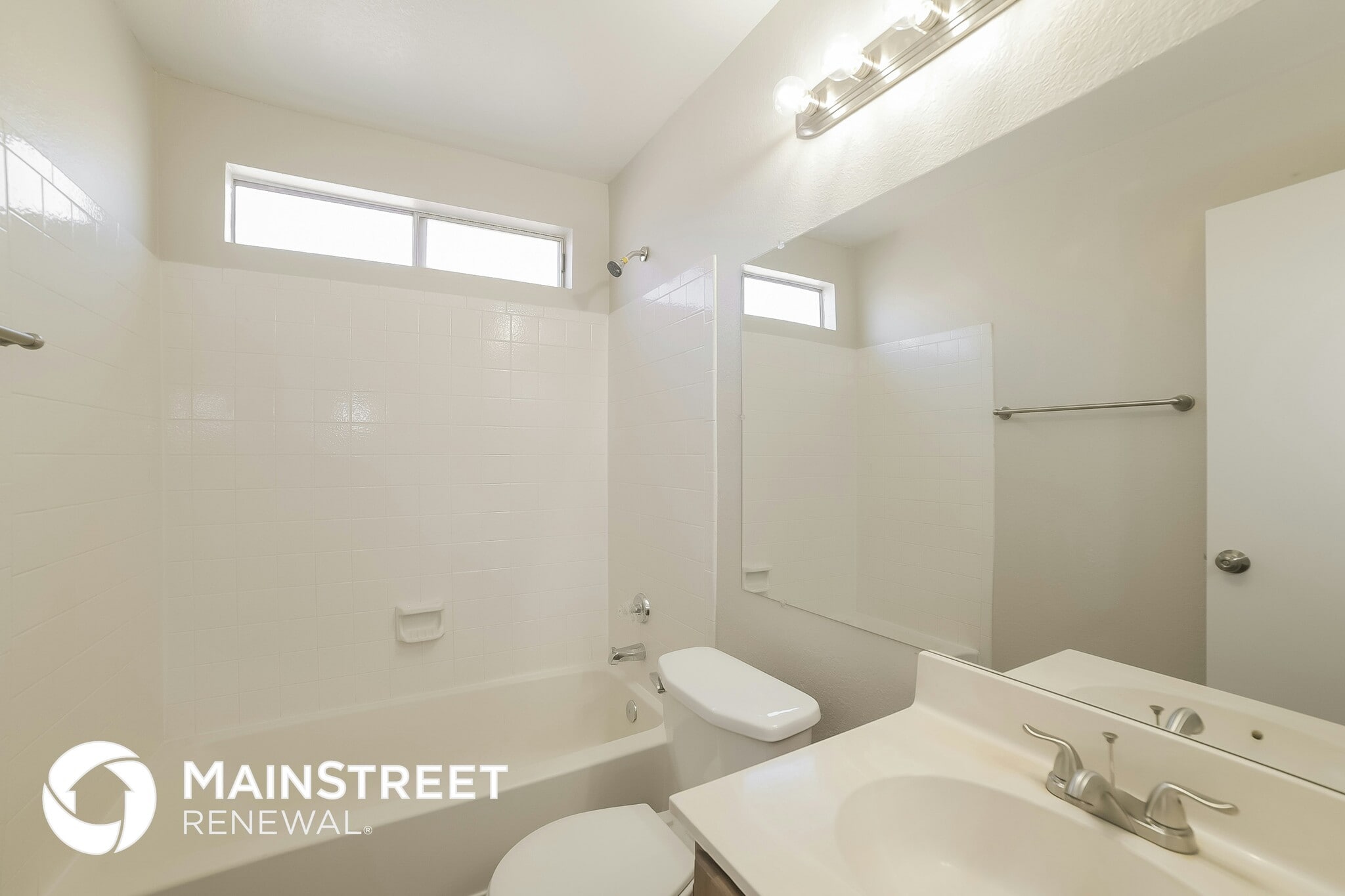 Building Photo - 8538 W Columbine Dr