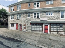 Building Photo - 5765 Woodcrest Ave