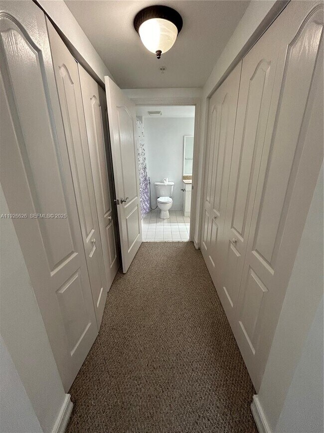 Building Photo - 117 NW 42nd Ave