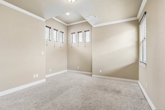 Building Photo - 4911 Country Cv
