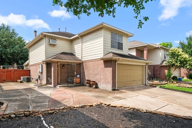 Primary Photo - 11607 Zarroll Dr