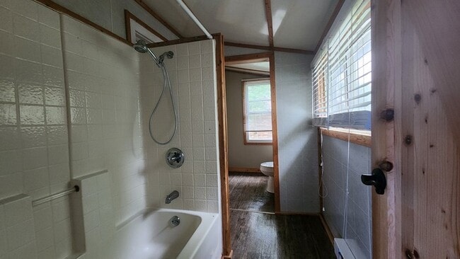 Building Photo - Renovated House for Rent