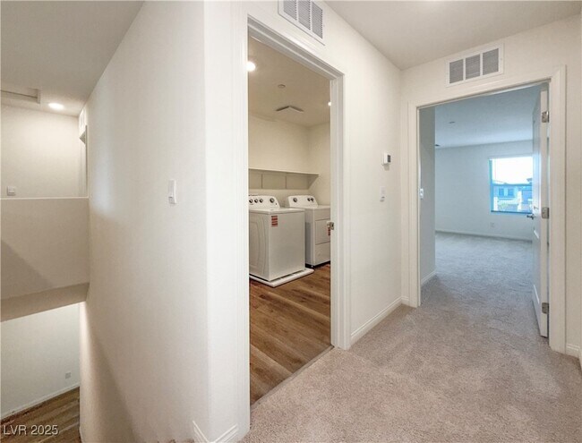 Building Photo - 1134 Northern Cardinal Dr