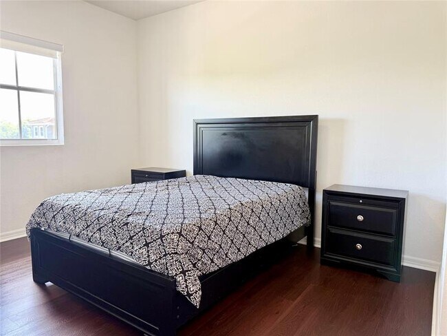 Building Photo - 10870 NW 88th Terrace