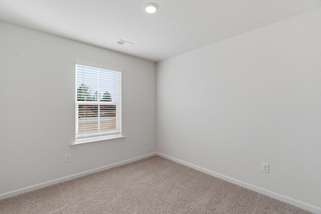 Building Photo - New Construction in Brightwood Farms! End unit!