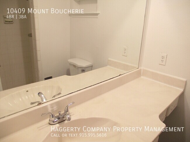Building Photo - Northeast El Paso 4bed/3bath with Pool
