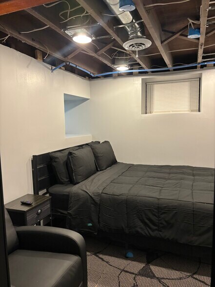 Lower Level Bedroom 3 - 5480 Claxton Ave