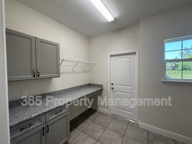 Building Photo - 1608 Alliance Ave