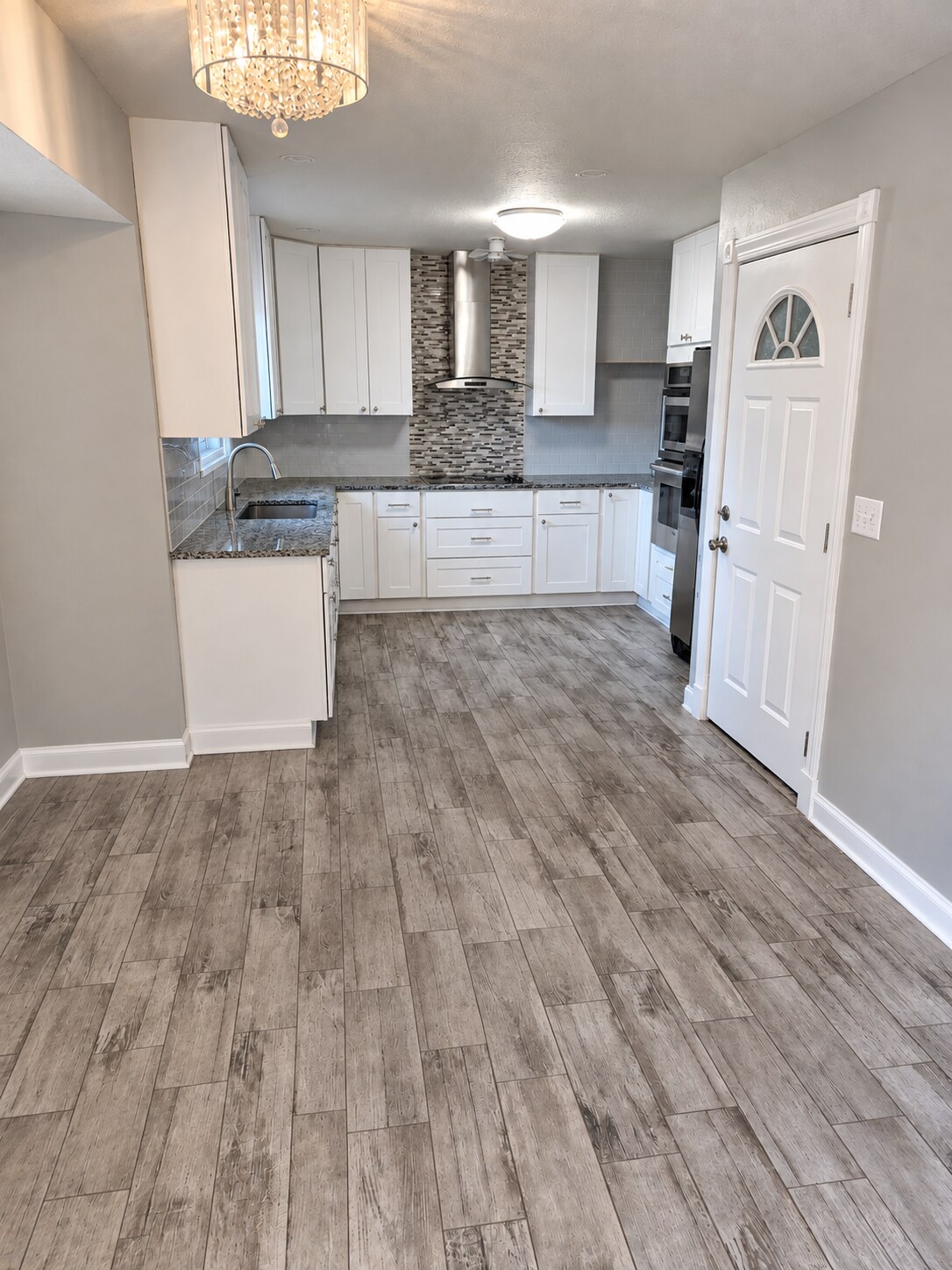 Kitchen and Dinette - 5756 S State Highway FF