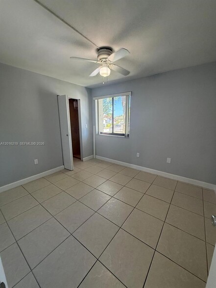 Building Photo - 10292 NW 9th Street Cir