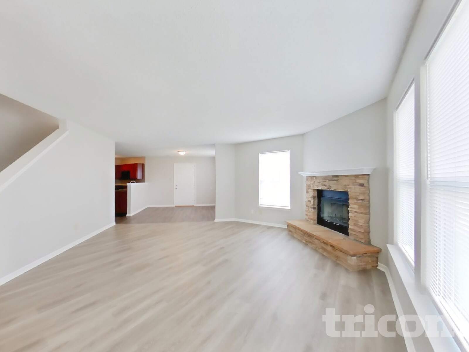 Building Photo - 5624 W Littleton Dr