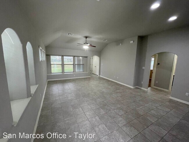 Building Photo - 3 br, 2 bath House - 113 Fort Griffin
