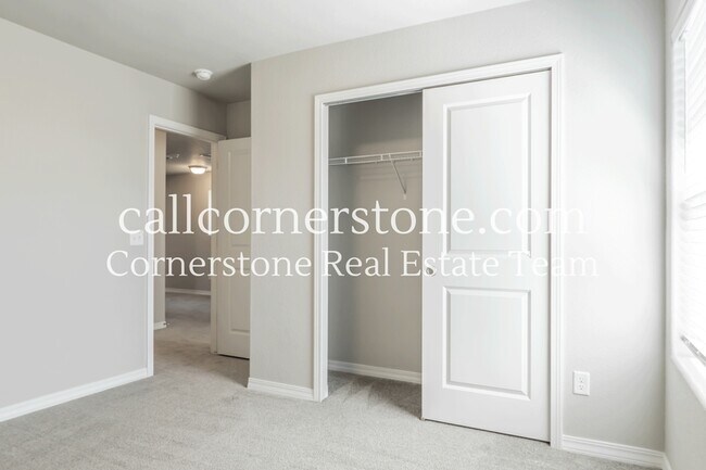 Building Photo - 4215 Samaritan Lp