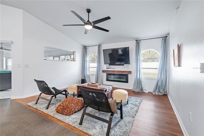 Building Photo - 55 Westgrill Dr