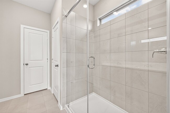 Building Photo - 5330 Buffalo Grass Ln