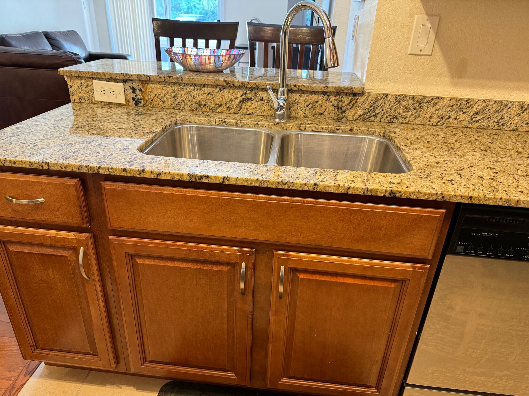 Building Photo - 10263 Gandy Blvd N