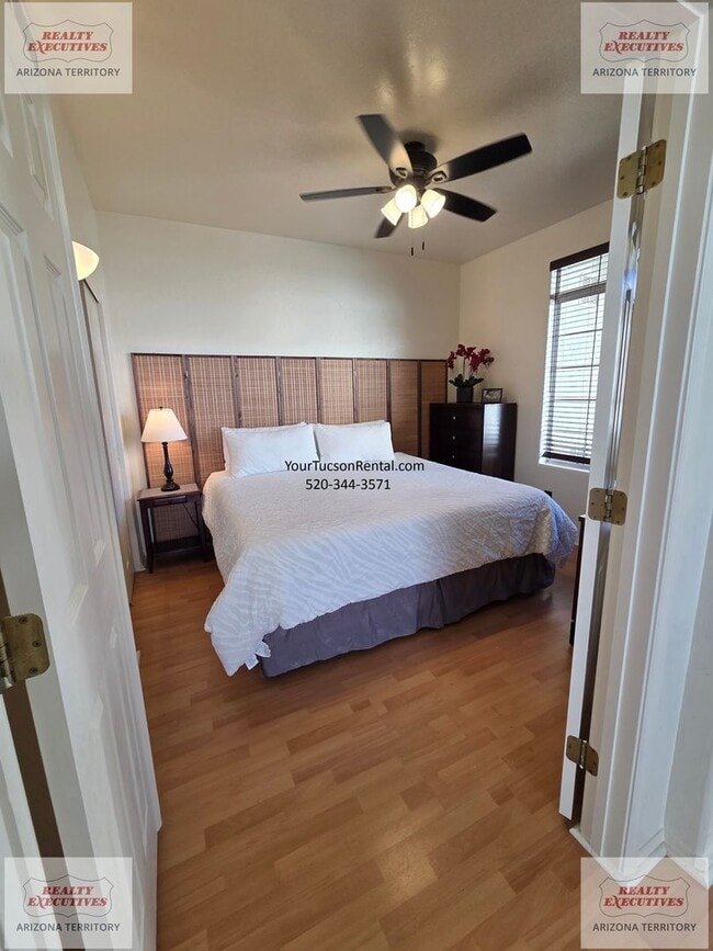 Building Photo - NE off Wrightstown & Pantano 3/2 with pool, patio and loads of upgrades