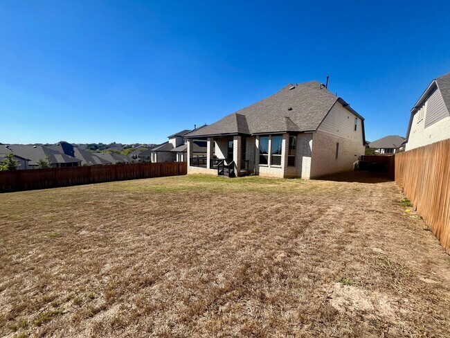 Building Photo - *Ask About Move In Special* Spacious 4 Bedroom / 4 Full Bath Home w/ Media Room & Loft ~ Imagine ...