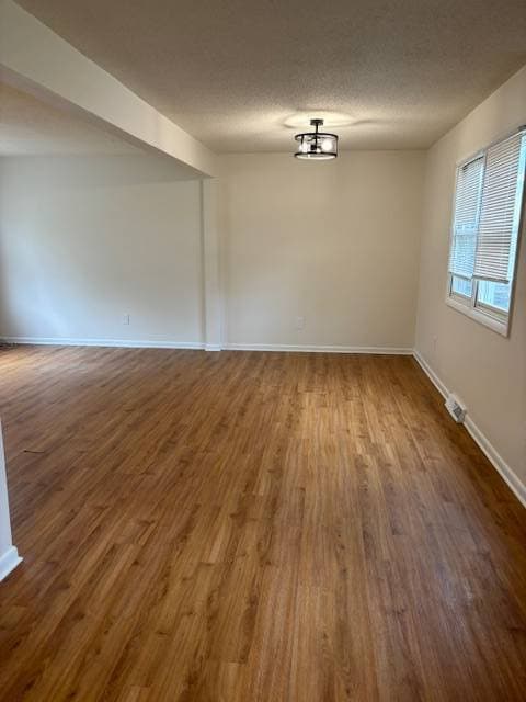 Building Photo - 1824 Albany St